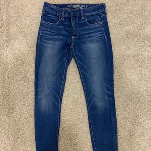 American Eagle (AE) Short Dark Wash Jeggings